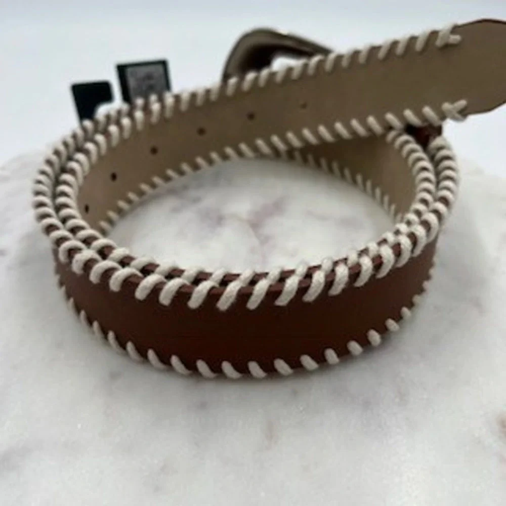Wild Fable Women Brown Western Whipstitch Belt Silver Engraved Buckle Medium NEW - Picture 4 of 8